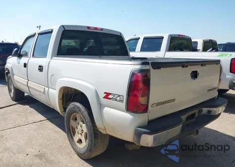2004 Chevrolet Silverado 1500 Z71 from USA, damaged, VIN 2GCEK13TX41376291